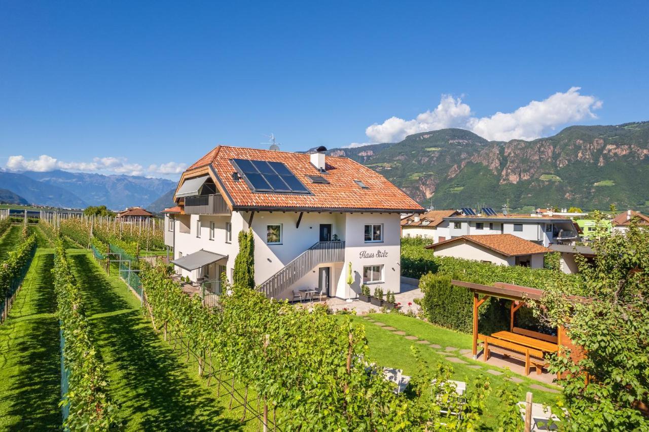 Bed and Breakfast Haus Stolz Eppan an der Weinstraße Exterior foto