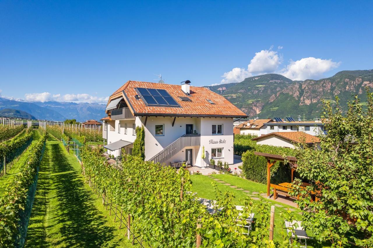 Bed and Breakfast Haus Stolz Eppan an der Weinstraße Exterior foto